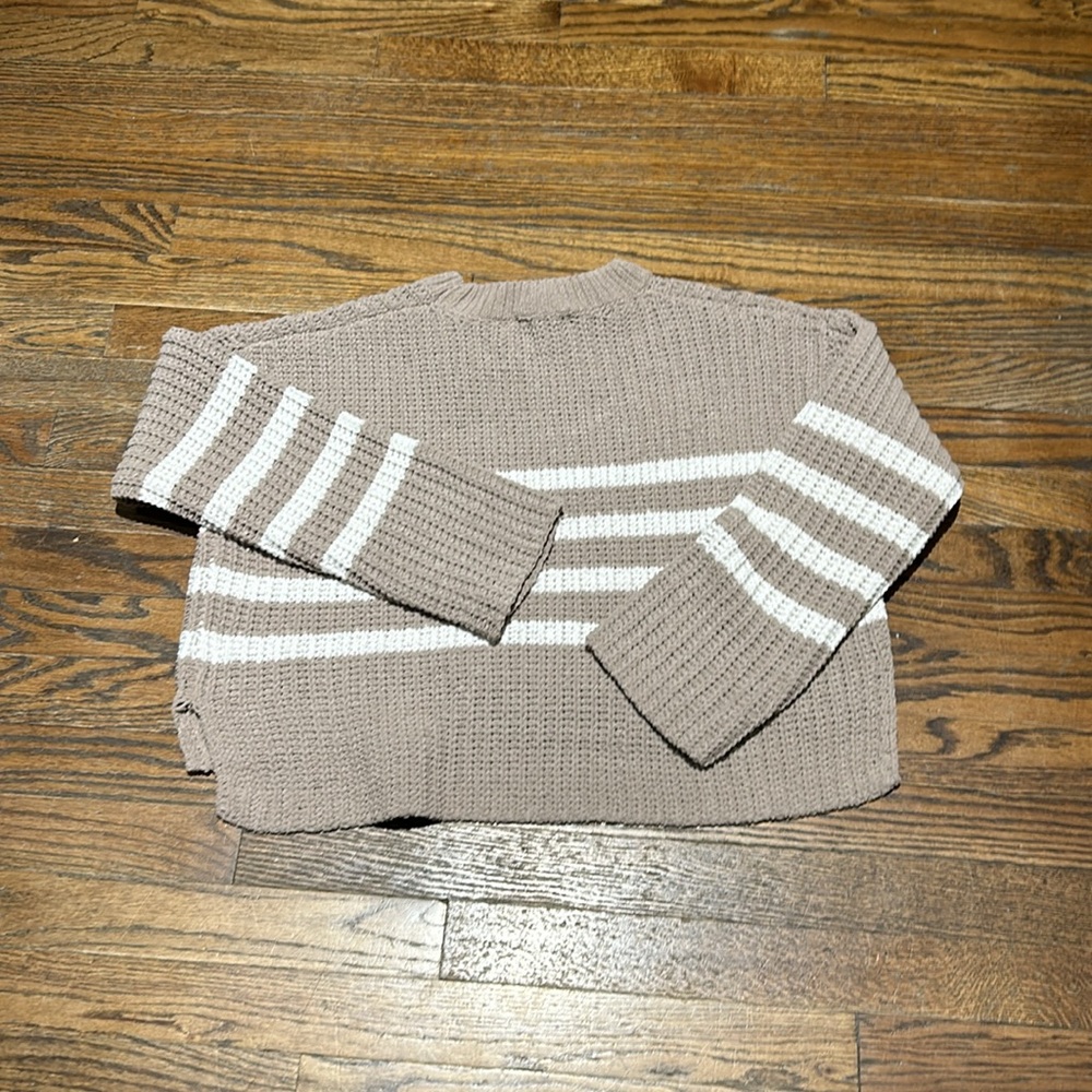 Super Soft Pink Rose Sweater - Picture 3 of 7